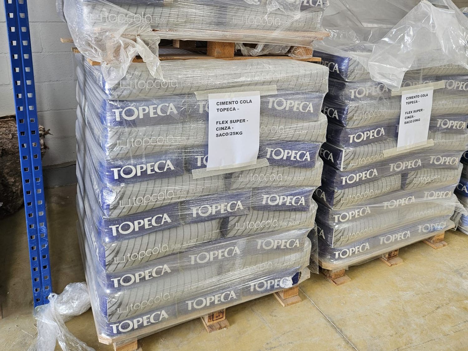 Cimento cola Topeca, lã mineral Knauf